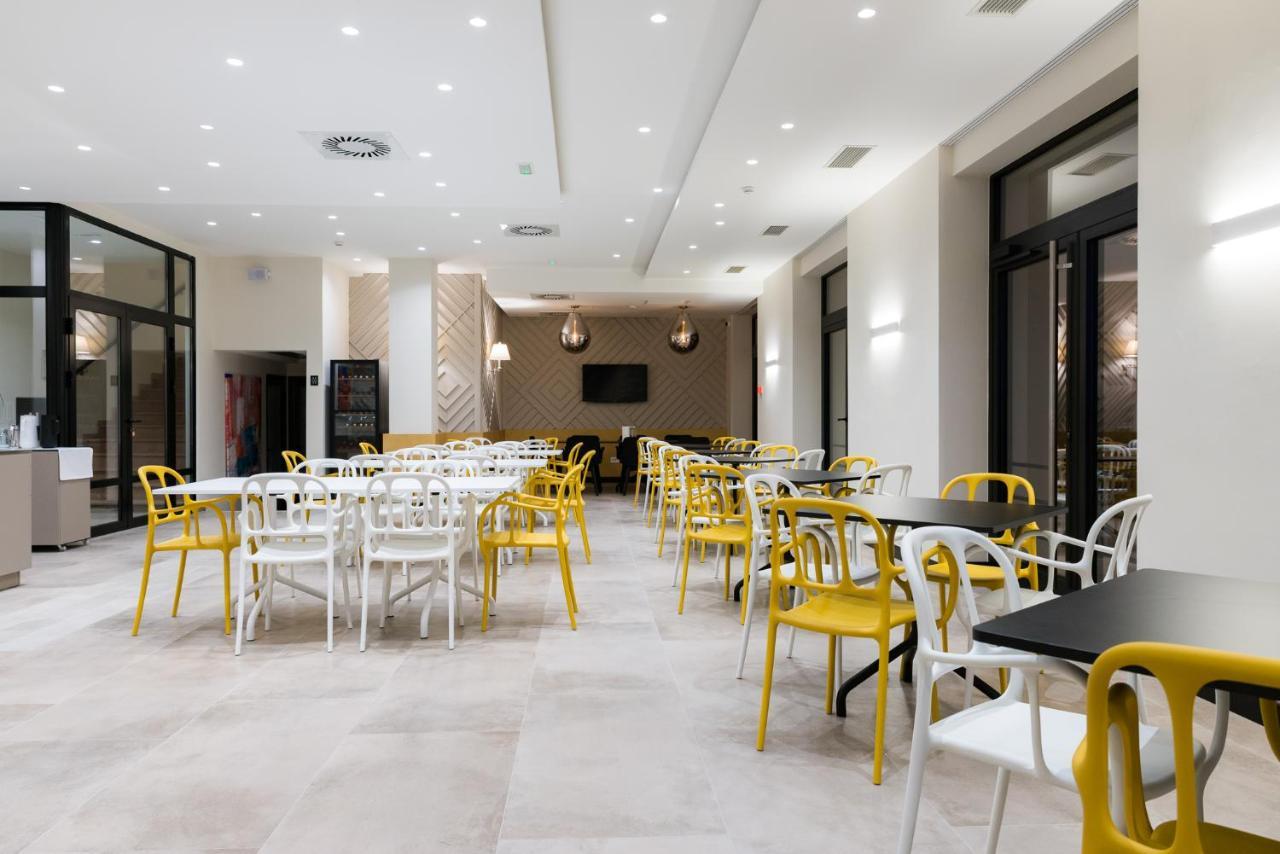 Hotel Forum Garni Σουμπότικα Εξωτερικό φωτογραφία